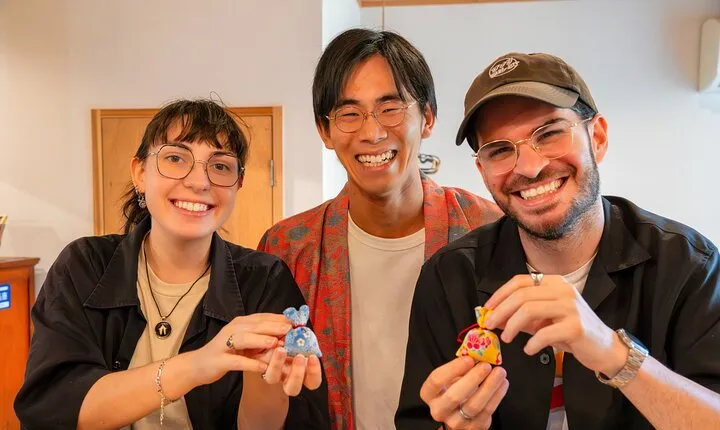 Kiyomizu Walk Tour and Make Your Own Incense Bag