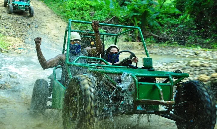 5 tours in 1 (Eco Farm/Horseback/City Tour/Buggy/Zipline)