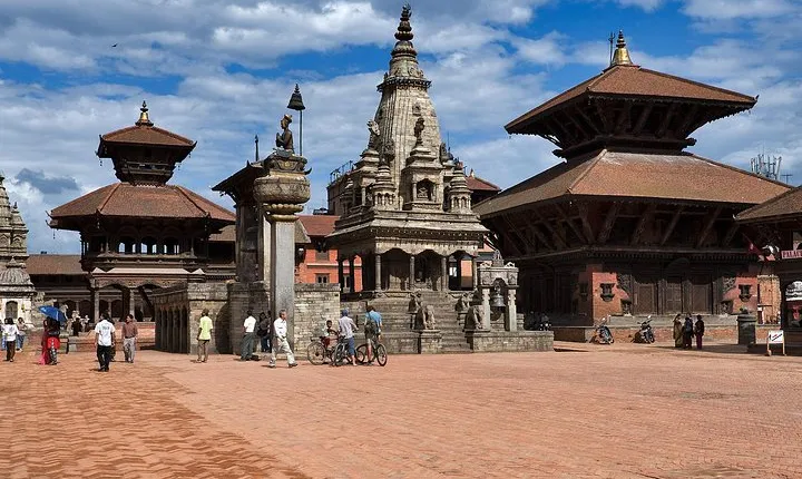Bhaktapur and Nagarkot Day Tour From Kathmandu