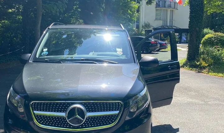 Day Trip to Loire Castles – Private & Customizable from Paris