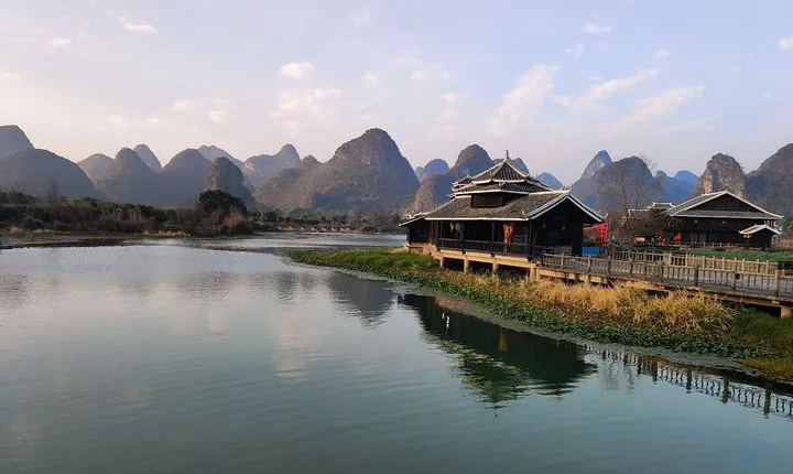 9-Day Private Tour to Beijing, Xi'an, Chengdu and Guilin 