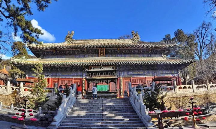 Private Day Tour to Stone Flower Cave, Tanzhe Temple & Jietai Temple