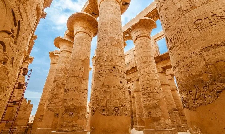From Hurghada: Full Day Trip to Valley of the Kings in Luxor