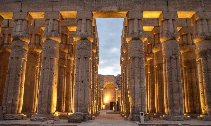 Luxor East and West Bank: Valley of the kings, Habu Temple,Karnak&Luxor Temples