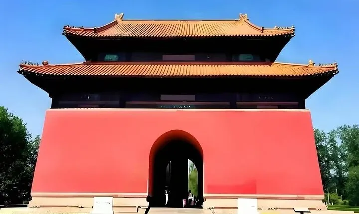 Juyongguan Great Wall and Ming Tombs Private Tour