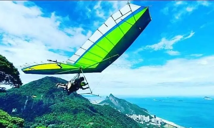 Hang Gliding in Rio de Janeiro with Hotel Pick-up and Drop-off