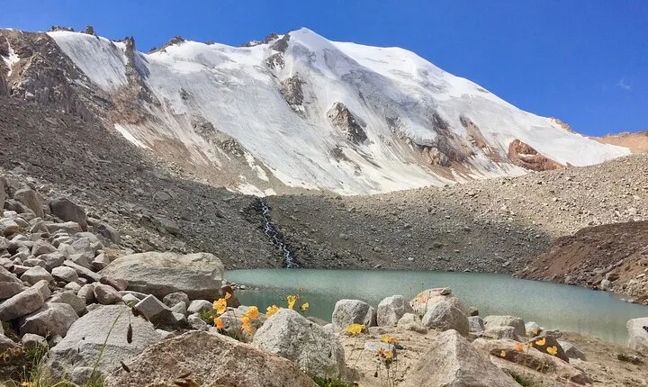 Summit & Glacier Hiking Tour: Exclusive 2-Day Alpine Experience