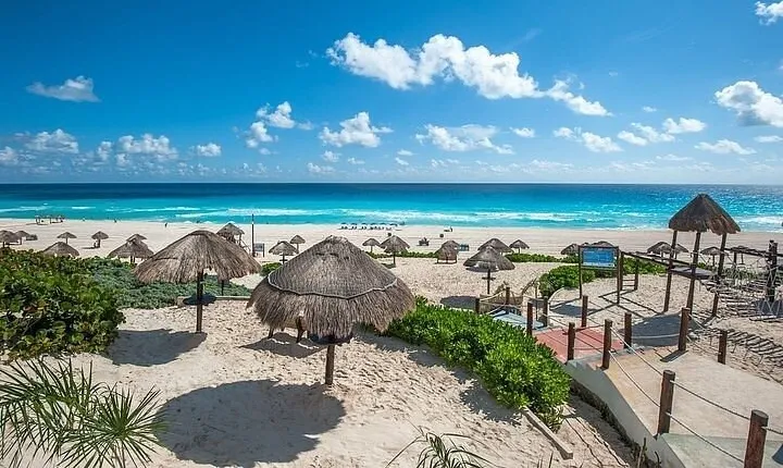 Cancun city Tour only from Cancun