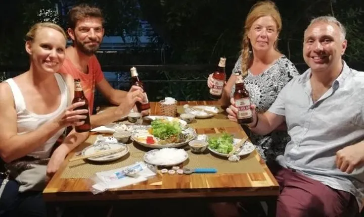 Hanoi Old Quarter Food and Train Street Walking Tour