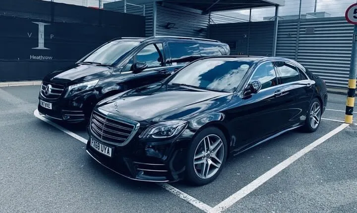 Private Limo Transfer from London City Center To Harwich Port