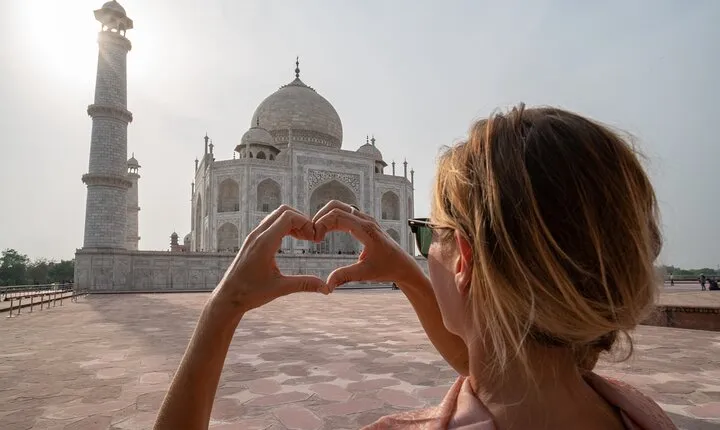 Golden Triangle Tour to Delhi Agra and Jaipur of 3 Days