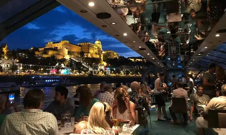 Budapest Danube River Candlelit Dinner Cruise with Live Music