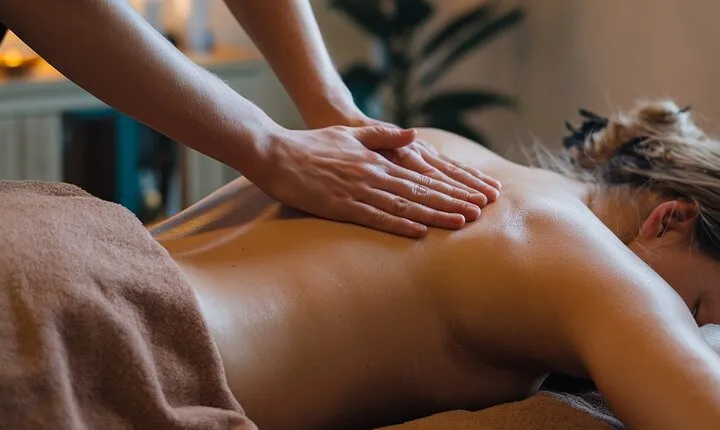  Enjoy a 60-minute Massage with a face mask in Sharm El-Sheikh