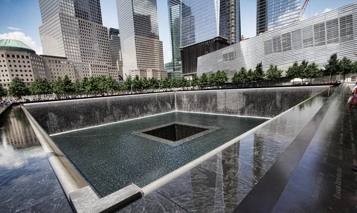 New York Private 9/11 Memorial Tour with Optional Museum Ticket