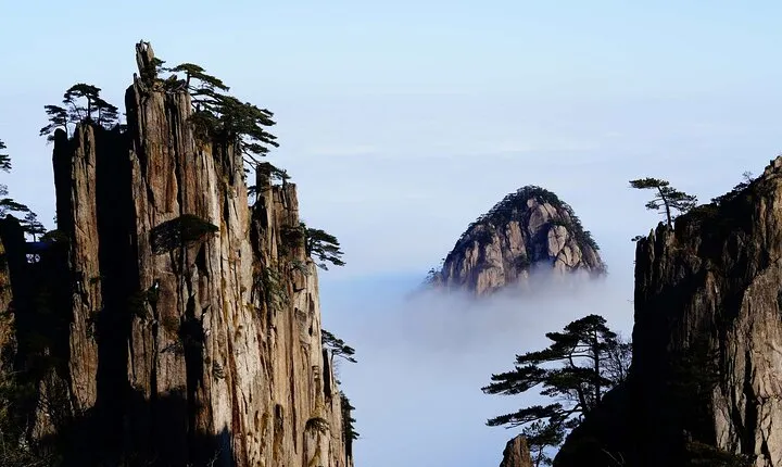 2 Days Zhangjiajie Mt.Avatar Glass Bridge and Mt.Tianmen tour