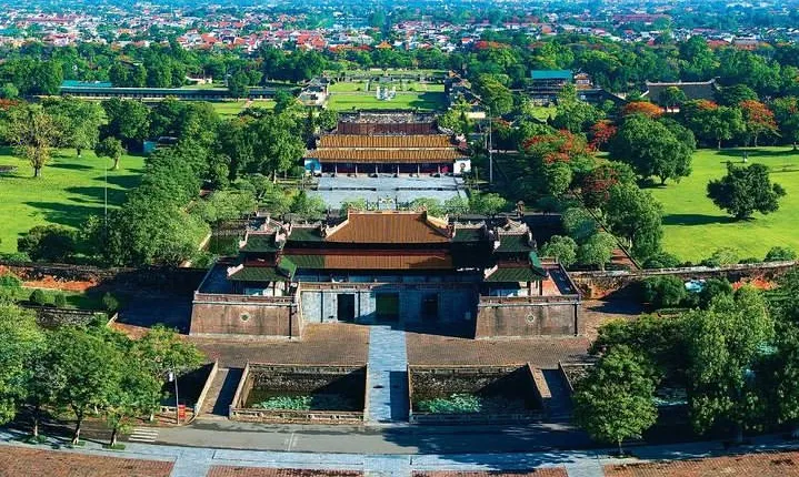 Hue Full Day City Tour - Private and Shared option