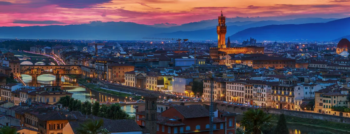 Walking food tour in Florence