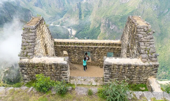Machu Picchu Tour + Huayna Picchu Mountain