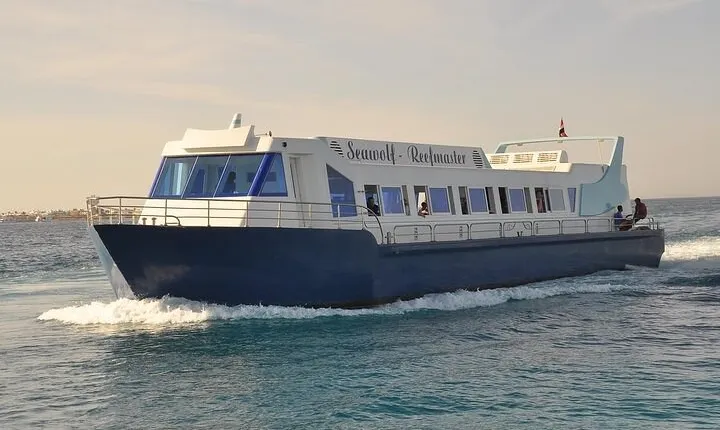 Panorama Semi-Submarine Snorkeling Cruise – Hurghada