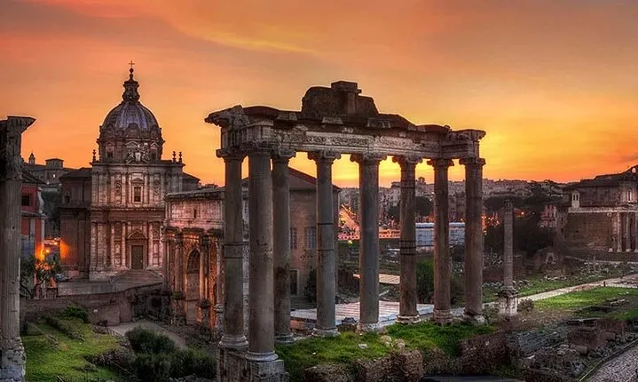Private Roma Walking Tour Adventure