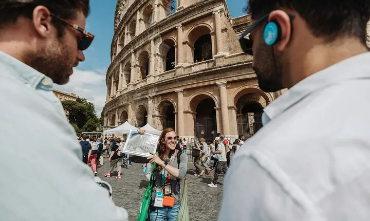 Small-Group Colosseum Tour with Roman Forum & Palatine Hill