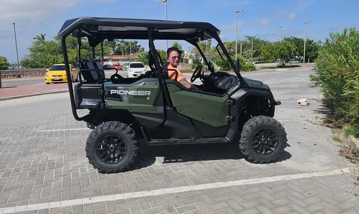 5-seater UTV 4 Hours Island tour in Aruba