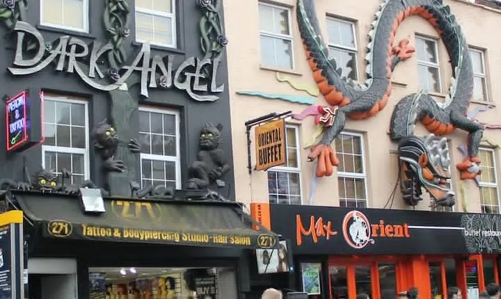 Camden Town's Quirky Characters: A Self-Guided Audio Tour