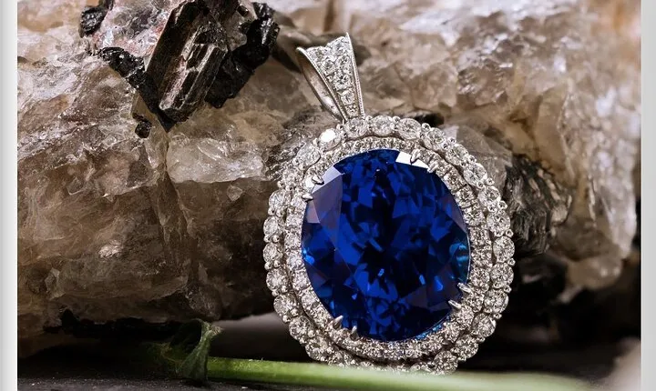 Tanzanite experience tour - Tanzanite shopping in Arusha