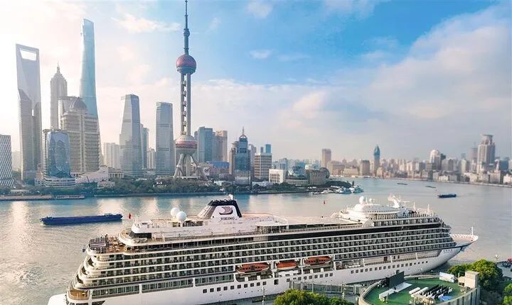 Private Transfer: Shanghai Port International Cruise Terminal to Hotel