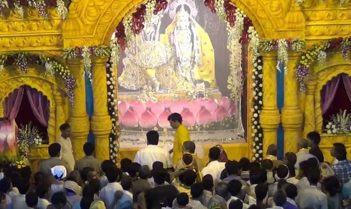 Golden Triangle with Temple Tour