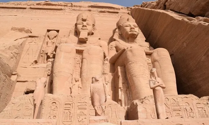 From Aswan: Abu Simbel Temple Day Trip with Hotel Pickup