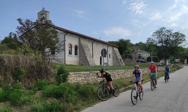 Bulgaria Cycling Day Tours - country & sea