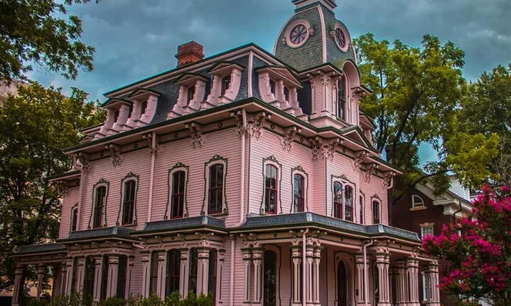 Raleigh Historian-Guided Downtown Walking Tour