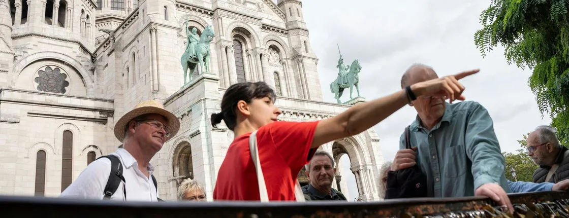 Paris hidden Montmartre guided tour