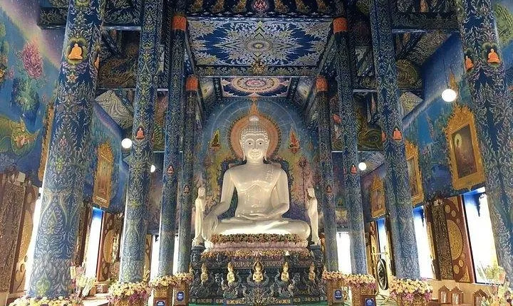 Chiang Mai-Chiang Rai: White Temple-Blue Temple-Lalita Cafe
