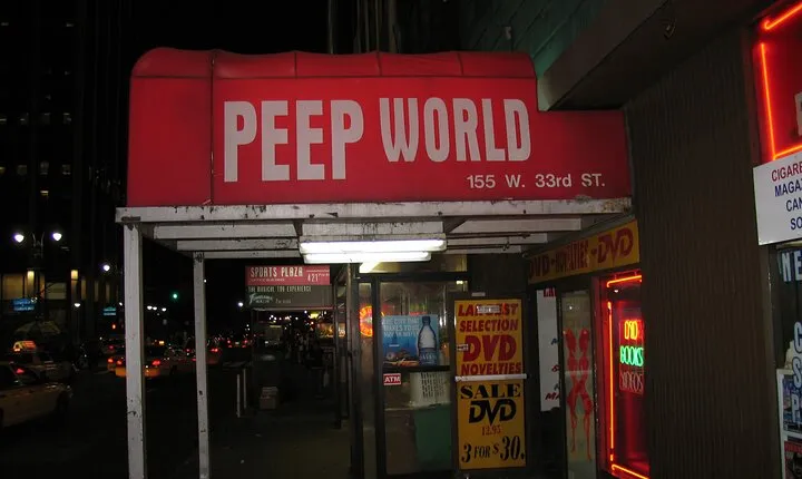 Gritty NYC True Crime Tour with a Lawyer