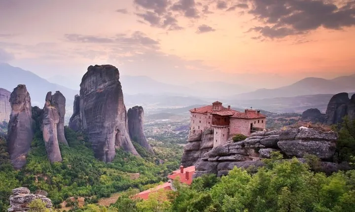  Meteora All Monasteries Tour with Photo Stops