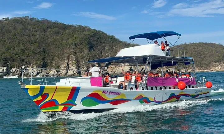 Full Day Tour of the Bays of Huatulco