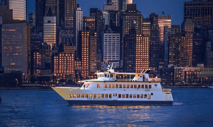 City Lights Cruise Experience the Skyline in Sparkling Lights