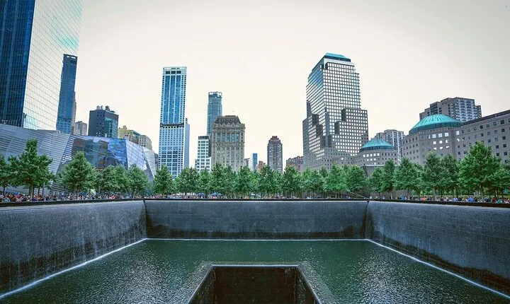 The 9/11 Ground Zero and Manhattan Walking Tour