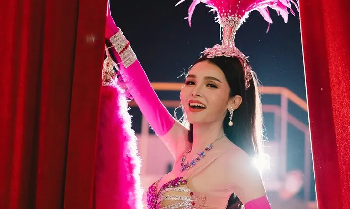Golden Dome Cabaret Show Bangkok