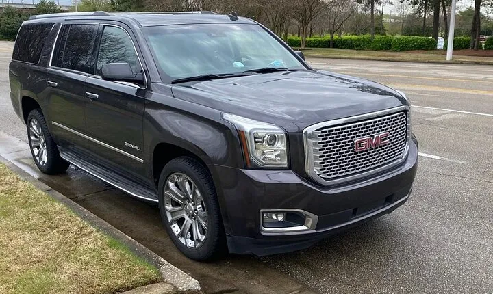 Hartford Airport (BDL) to Hatfield Arrival Private Transfer