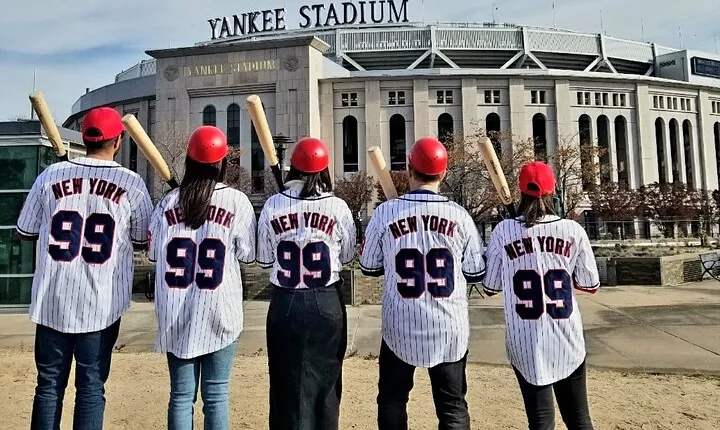 Harlem Bronx Brooklyn Queens Tour in 7 Hours