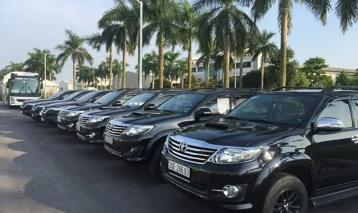 (TOP) Private car: Hanoi/Noi Bai Airport (HAN) from/to Ha Long