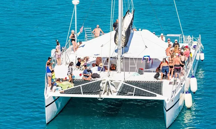 Catamaran Sailboat / Sunset & Snorkeling Tour from Guanacaste Z1