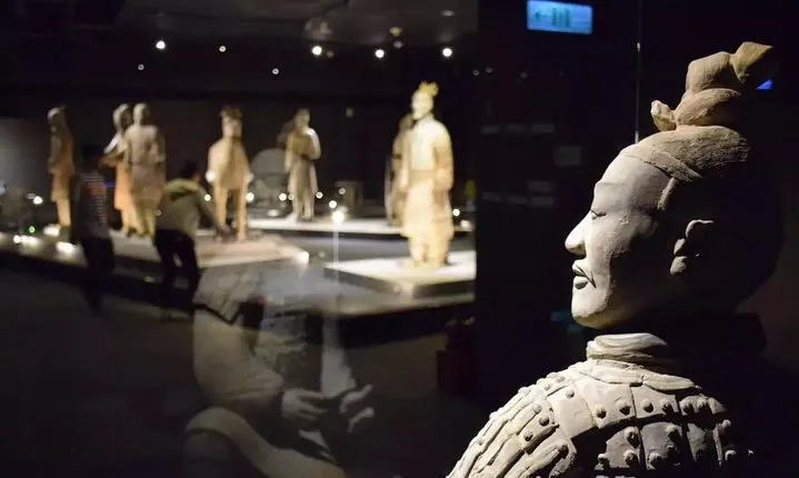 Private Tour: Terracotta Warriors and Xi'an City Wall Bike Tour