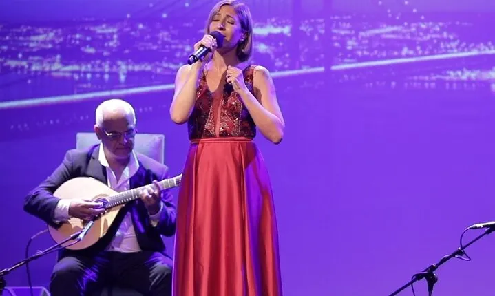 Fado in Chiado - Live Show in Lisbon on Stage for over 15 Years