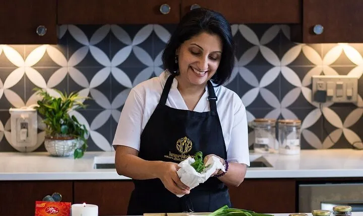 Private Atlanta Cooking Class with a Fun Local Chef Naina