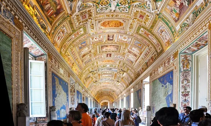 2-Day Rome: Colosseum & Vatican Tour