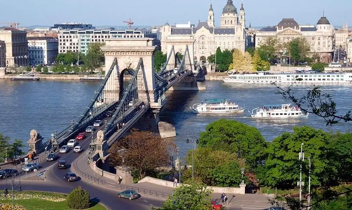 Budapest Private Day Trip from Vienna